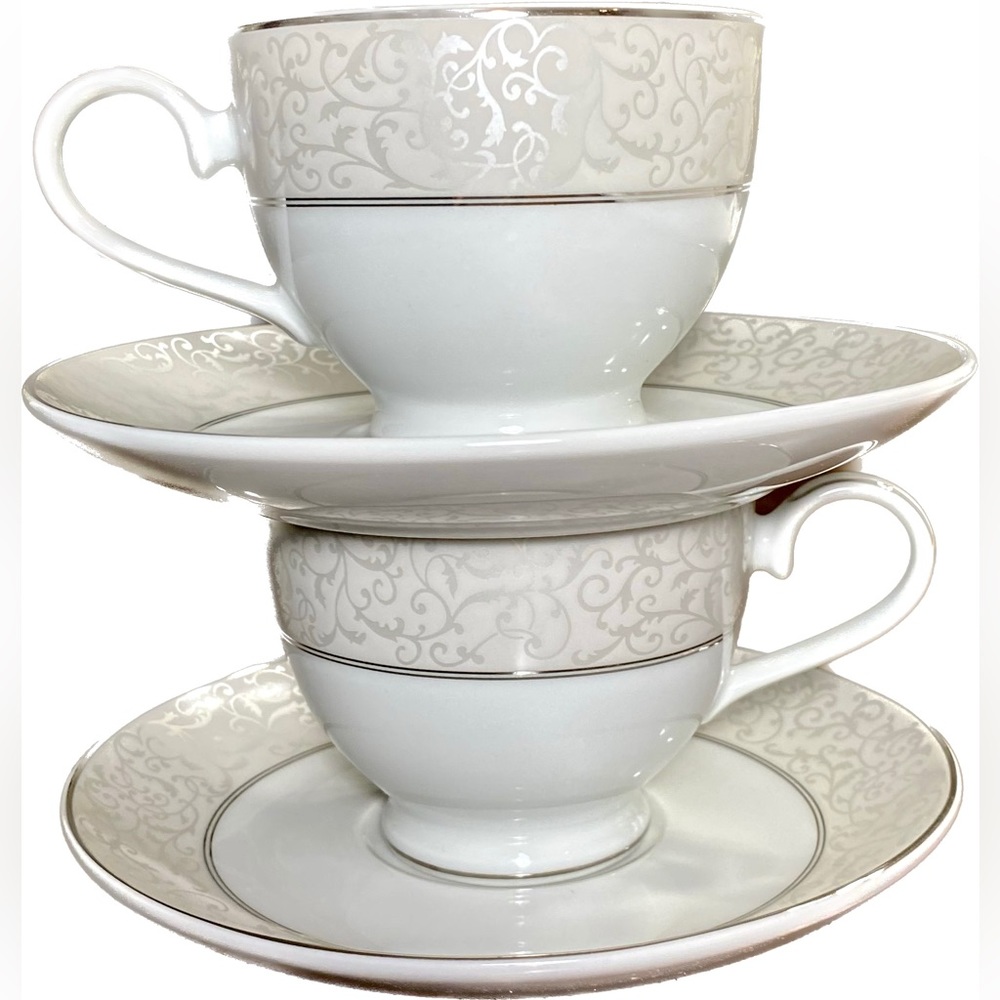 Set of 2 Porcelain Tea Cups / mugs and Saucers MIKASA